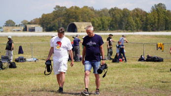 Airplane Spotters-Φωτογραφίζοντας αεροπλάνα και ελικόπτερα