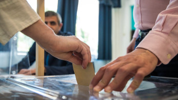 Γαλλικές εκλογές: Ισοπαλία στον Α’ γύρο και νίκη Μακρόν στον Β’ σύμφωνα με τα exit poll