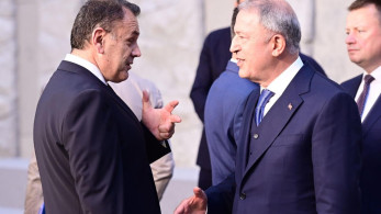 Μια συνάντηση με την γλώσσα του σώματος να αποκαλύπτει το διάλογο (video)
