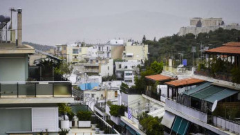 Κορωνοϊός: Επτά εξοπλισμένα διαμερίσματα στην Αθήνα για γιατρούς-νοσηλευτές