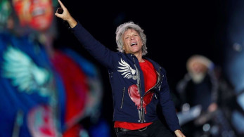 Ο Bon Jovi γράφει τραγούδι για τον κορωνοϊό με τη βοήθεια των fans του