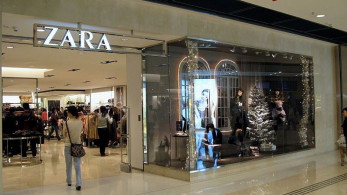 Κλείνουν χιλιάδες καταστήματα Zara που πλέον θα φτιάχνει… μάσκες!