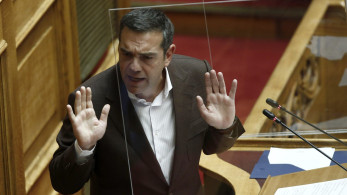Εμπρηστής Τσίπρας πάνω από τις στάχτες