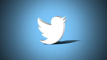 Ο Μασκ δεν αποκλείει συμφωνία με το Twitter