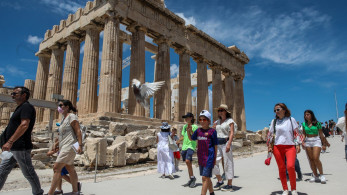 Οικονόμου: Θα ξεπεράσουν το ρεκόρ του 2019 τα έσοδα από τον τουρισμό