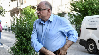 Ντράπηκε και η ντροπή με την… παπαδημούλια φάμπρικα των fake news