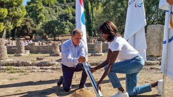Μέχρι και χώμα από την Αρχαία Ολυμπία στείλαμε στη Γαλλία για το «Παρίσι 2024»