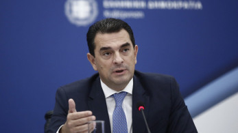 Κώστας Σκρέκας κατά ΣΥΡΙΖΑ: Θα εισπράξουμε -σας αρέσει, δεν σας αρέσει- τα υπερκέρδη των εταιρειών ενέργειας