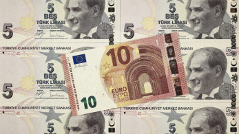 Ολοι αυξάνουν τα επιτόκια αλλά ο Ερντογάν επιμένει στην αμφιλεγόμενη πολιτική της χαλάρωσης, με 83% πληθωρισμό!