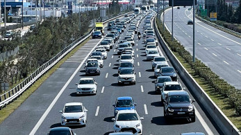 Κυκλοφοριακό χάος στους δρόμους – Χαμηλές ταχύτητες στην Αττική Οδό