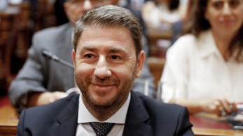 Τα ναυπηγεία Ελευσίνας και ο «παρασυρμένος» Ανδρουλάκης