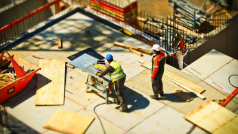Οδηγίες για την αντιμετώπιση της θερμικής καταπόνησης εργαζομένων