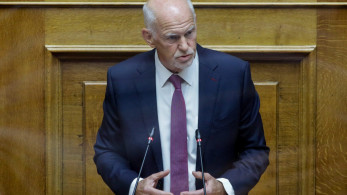 Σε ποιoν παρέδωσε τη σκυτάλη ο Γιώργος Παπανδρέου…