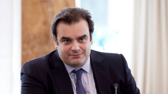 Σε πλήρη δράση η επιχείρηση  «Εξοντώστε τον Πιερρακάκη»  με νέα… παραμύθια φαντασίας