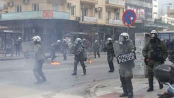 Θεσσαλονίκη: Επίθεση με μολότοφ σε διμοιρία των ΜΑΤ