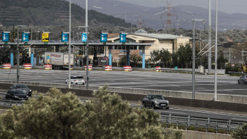 Επεισοδιακή καταδίωξη στην Αττική Οδό – Τραυματίστηκε αστυνομικός