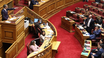 O φακός συνέλαβε τον Τσίπρα… κοιμώμενο