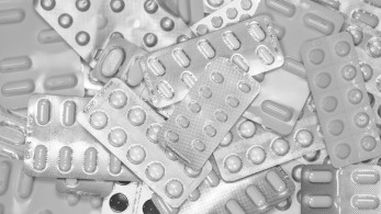 ΙΣΑ: Ολα τα φάρμακα να χορηγούνται αποκλειστικά με ιατρική συνταγή