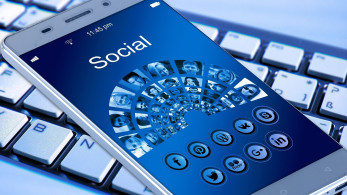 Facebook: Κολοσσιαίο πρόστιμο 390 εκατ. ευρώ από την ΕΕ για τις διαφημίσεις