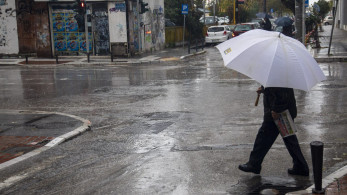Καιρός: Ισχυρές βροχές, καταιγίδες και χιόνια στα ορεινά-Νέα επιδείνωση από το βράδυ της Τετάρτης