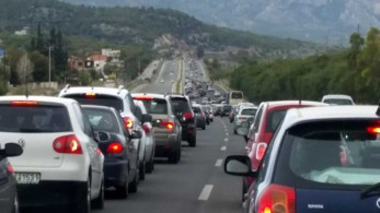 Αποκαταστάθηκε η κυκλοφορία των οχημάτων σε Σπάτα και Ραφήνα