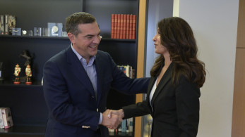 Σε ποιό κόμμα είναι εκπρόσωπος η Πόπη Τσαπανίδου; (Δείτε Βίντεο)