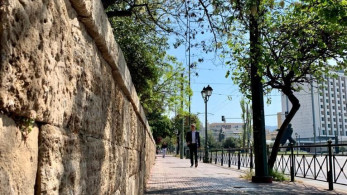 Αντιγκράφιτι παρέμβαση στο Πάρκο Ευαγγελισμού από τον Δήμο Αθηναίων