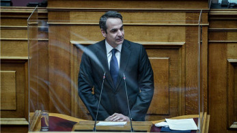 Ο Μητσοτάκης “σφάζει” Τσίπρα: Το λεφτόδεντρο μαράθηκε το 2015!