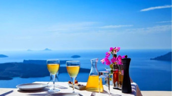 TUI: Η Ελλάδα και η Κύπρος μεταξύ των καλά προετοιμασμένων χωρών για τον τουρισμό