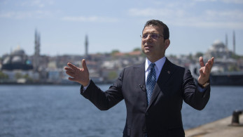 Ιμάμογλου: Κοροϊδεύει και μιμείται τον Ερντογάν μετά την κατσάδα του σε νομάρχη on camera
