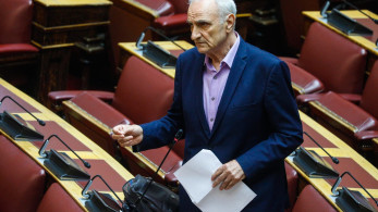 Ο… συναισθηματισμός του Βαρεμένου-Η απίστευτη δικαιολογία για την επίθεση στην Καραμανλή