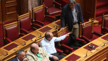 Σήκωσε το γάντι ο Σταθάκης – «Kάρφωσε» τον Πολάκη