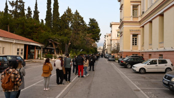 Πρωτοφανής προσέλευση στα κέντρα αιμοδοσίας για τους τραυματίες στα Τέμπη