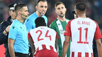 Ισόπαλο το ντέρμπι – Είσοδος Μαρινάκη στον αγωνιστικό χώρο