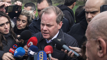 Επίθεση «Ρουβίκωνα» στο γραφείο του Κώστα Καραμανλή