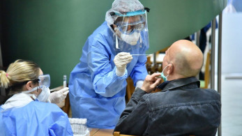 ΕΟΔΥ: 40 διασωληνωμένοι με COVID-19 και 45 θάνατοι την τελευταία εβδομάδα