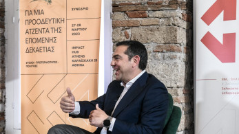 «Κόλαση» στο twitter με τον Τσίπρα και τα... καλώδια του Predator