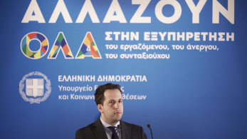 «Οργώνει» τις γειτονιές της Αθήνας ο Όμηρος Τσάπαλος