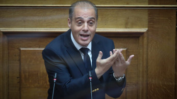 Στη γραμμή Βαρουφάκη ο Βελόπουλος για Κασιδιάρη