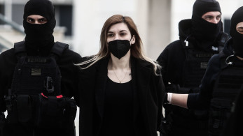 Δίκη Πισπιρίγκου: «Αναρτούσε φωτογραφίες από παραλίες ενώ το παιδί της ήταν στη ΜΕΘ»
