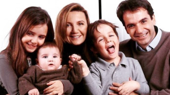 «Χρόνια Πολλά, μαμά μας!» - Η ανάρτηση του πρωθυπουργού για τη γιορτή της μητέρας