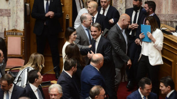Ορκίστηκε «η Βουλή της μίας ημέρας» - Φωτογραφίες