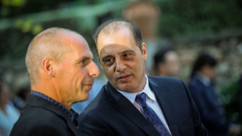 Ζορίζουν τα πράγματα για Βελόπουλο και Βαρουφάκη