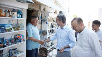 Εκλογές 2023 - Πόρτα-πόρτα Μητσοτάκης και στελέχη για μια ασφαλή αυτοδυναμία