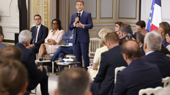 Μακρόν: Διακοπή πρόσβασης στα social media αν τα πράγματα «ξεφύγουν από τον έλεγχο»