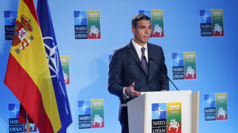 Πέδρο Σάντσεθ: ένα πολιτικό αστέρι που βαδίζει πρόωρα προς τη δύση του