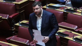 Ζαχαριάδης «κατσαδιάζει» Αντώναρο και Οικονόμου: «Ούτε ο πρόεδρος δεν έχει το δικαίωμα να λέει ποιος είναι εκτός κόμματος»