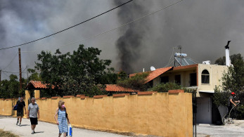 Φωτιές: Μήνυμα του 112 για την πυρκαγιά στα Δερβενοχώρια