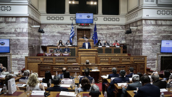 Η ιστορική μέρα για την ψήφο των αποδήμων και η εξαίρεση που λέγεται ΣΥΡΙΖΑ