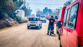 Νέα Μανωλάδα: μεγάλη φωτιά σε καταυλισμό εργατών γης - Mπαράζ εκρήξεων